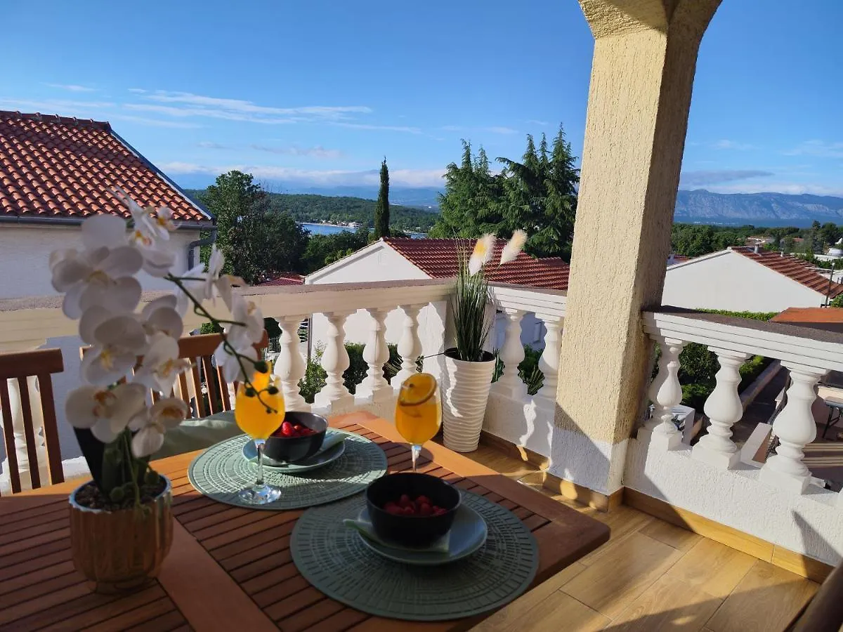 Apartments Orhidelia نجيفيش