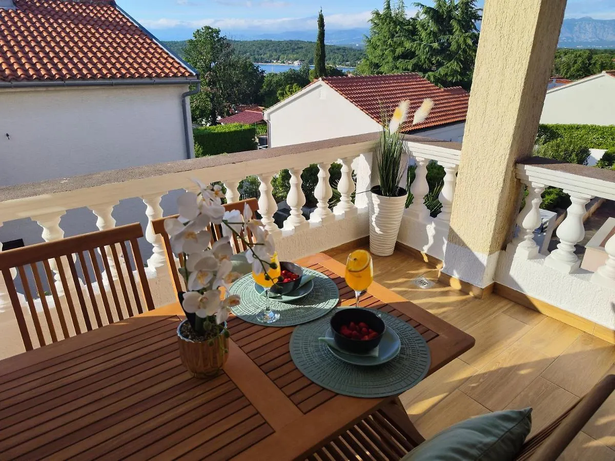 Apartments Orhidelia نجيفيش