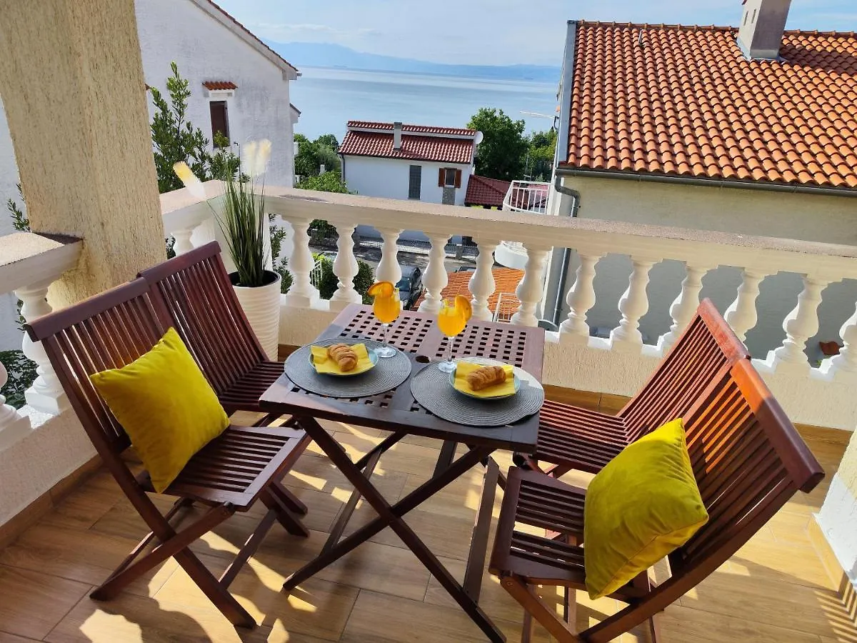 Apartments Orhidelia Njivice