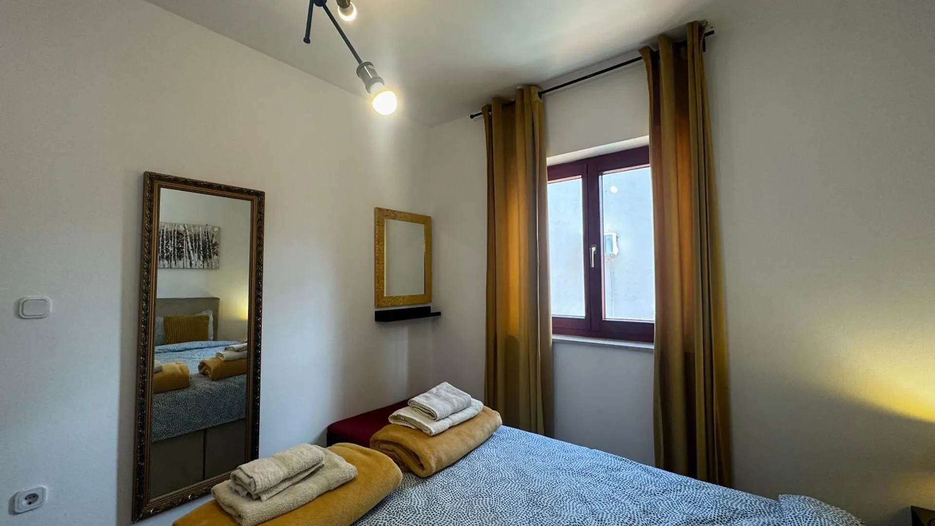 Apartments Orhidelia Njivice